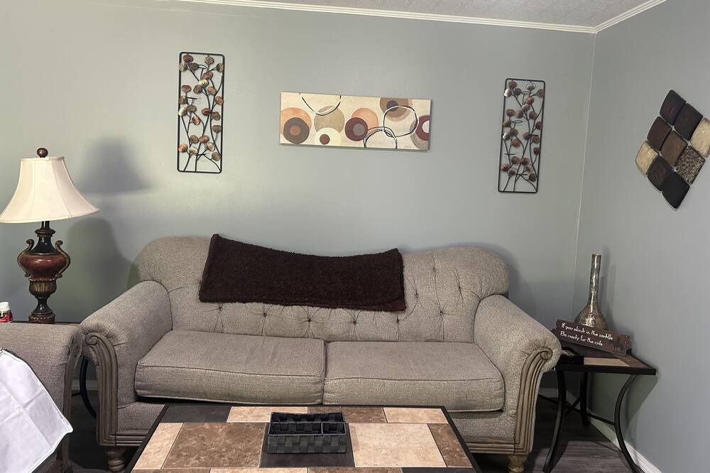 Photo of Livingroom in Joelton