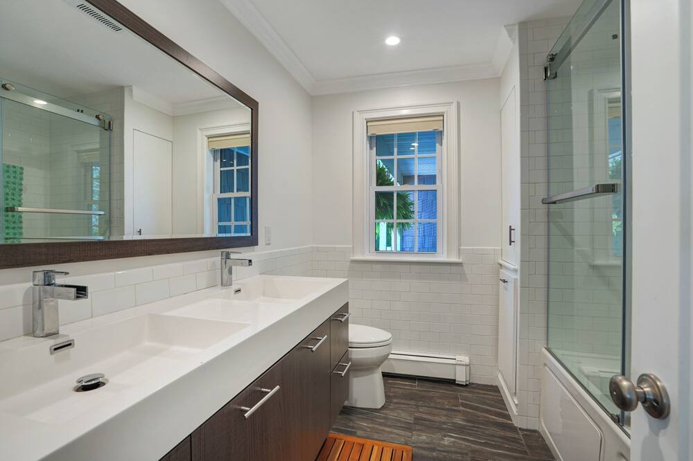 Photo of Bathroom in Shirley