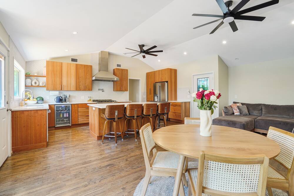 Photo of Others in Shirley