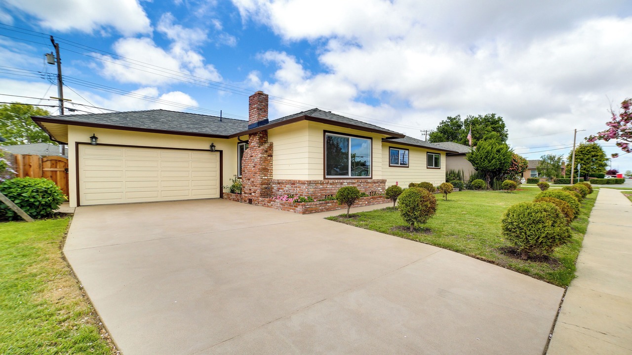 Photo of Others in Salinas