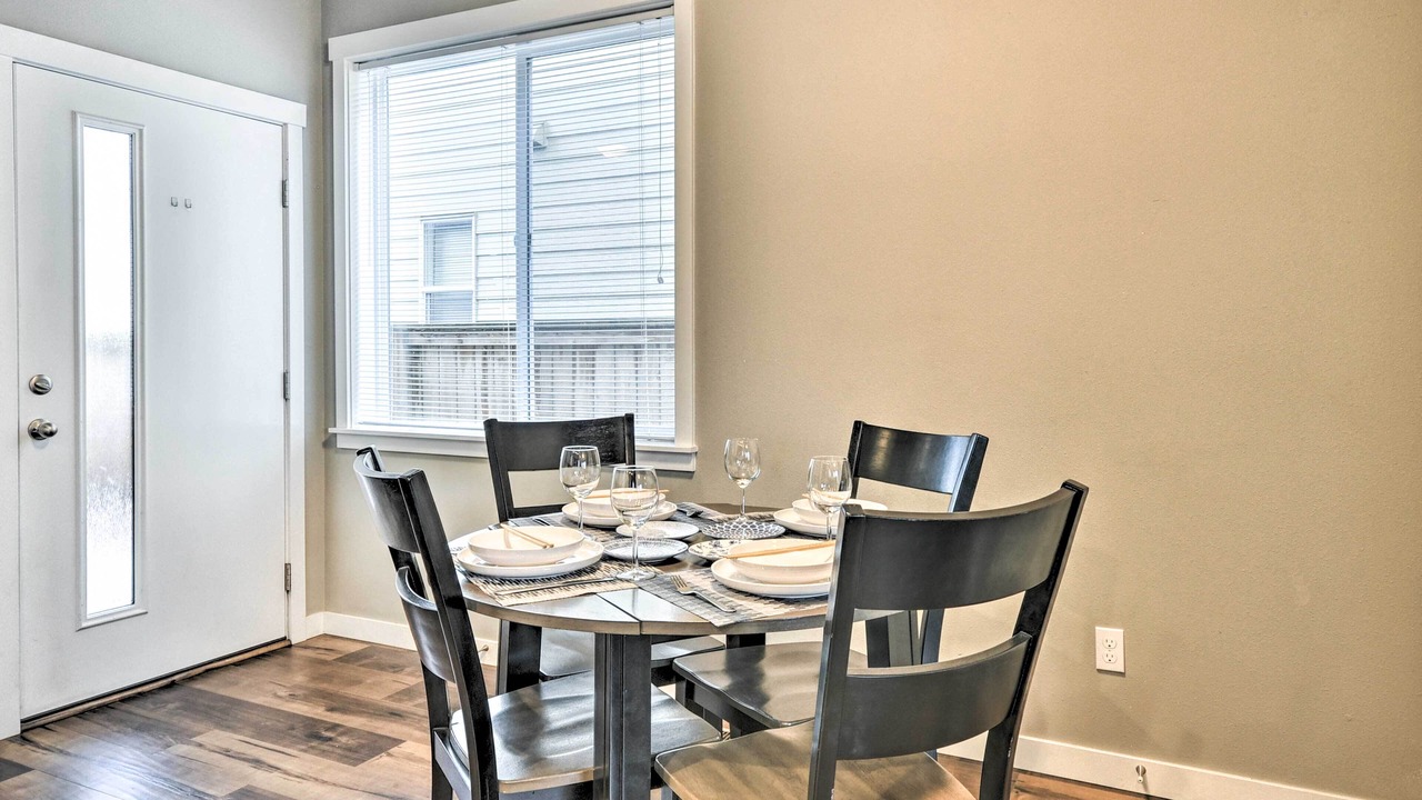 Photo of Others in Newberg