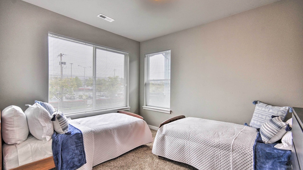 Photo of Others in Newberg