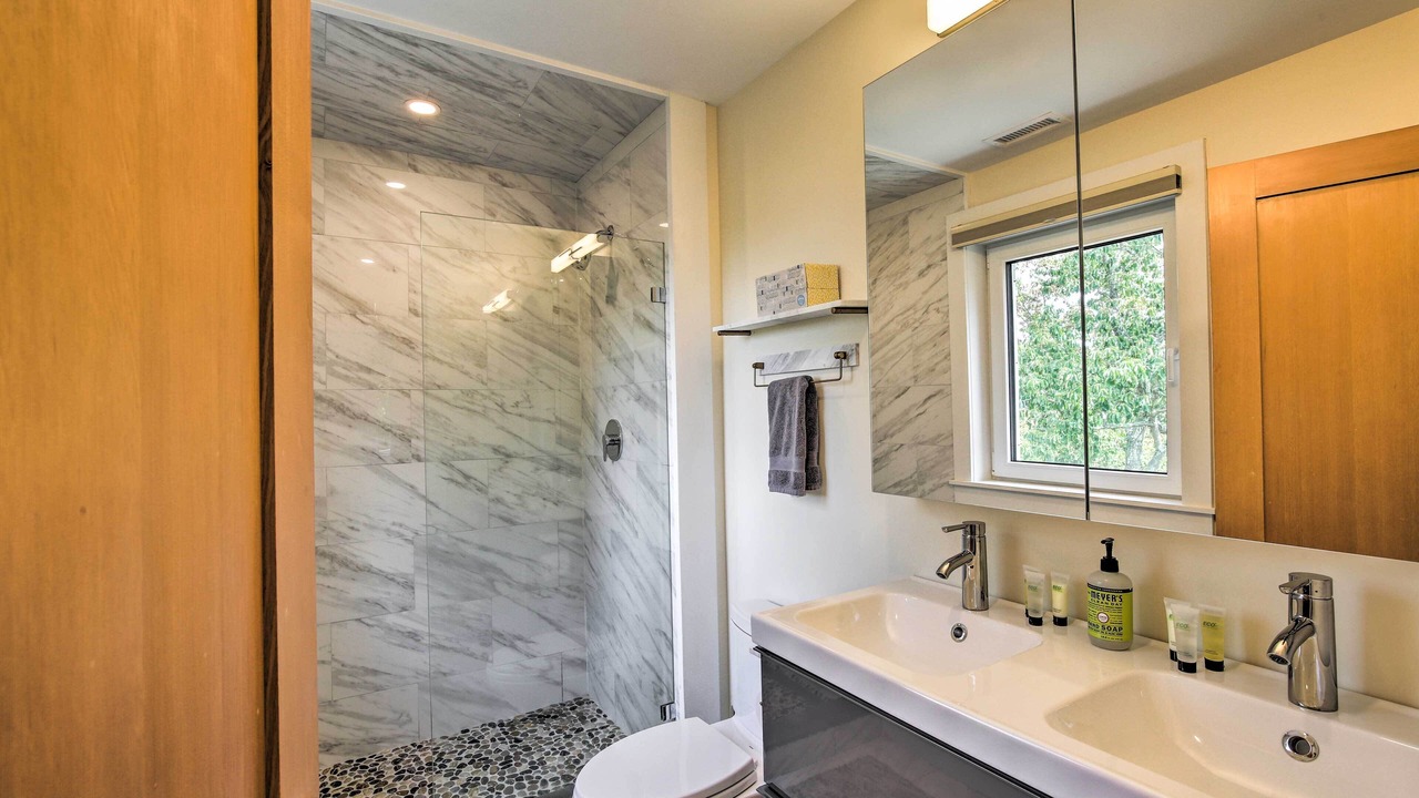 Photo of Others in Garrison