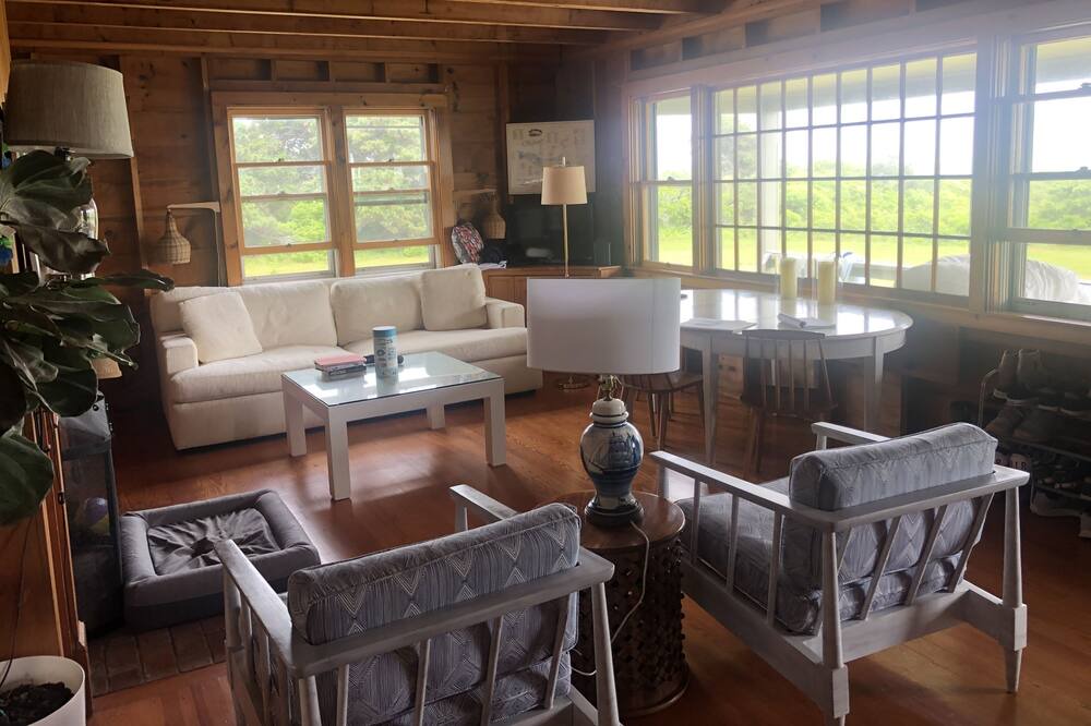 Photo of Others in Surfside