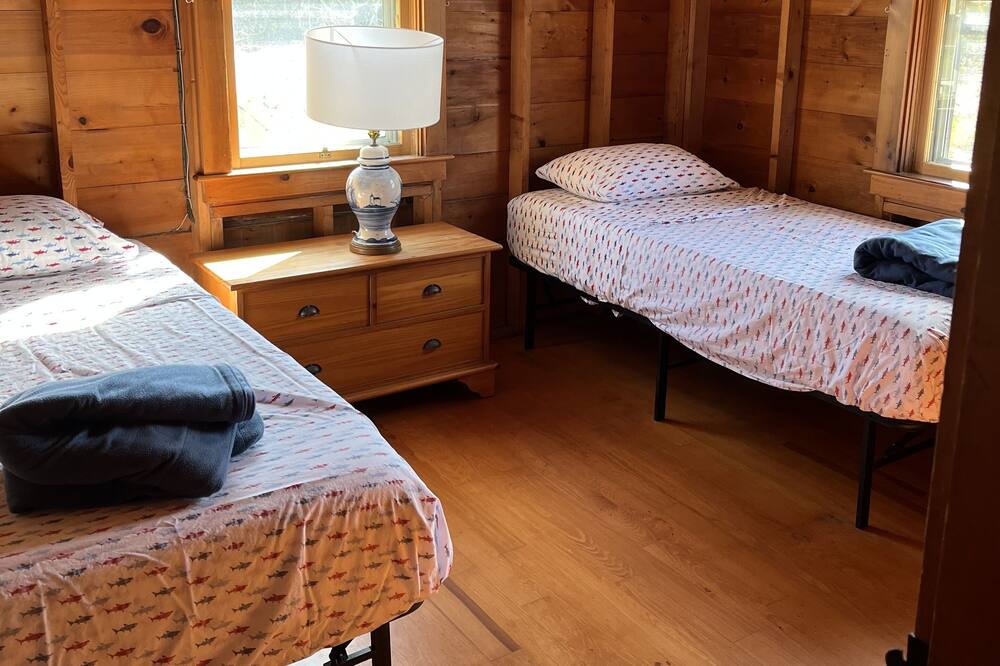 Photo of Bedroom in Surfside