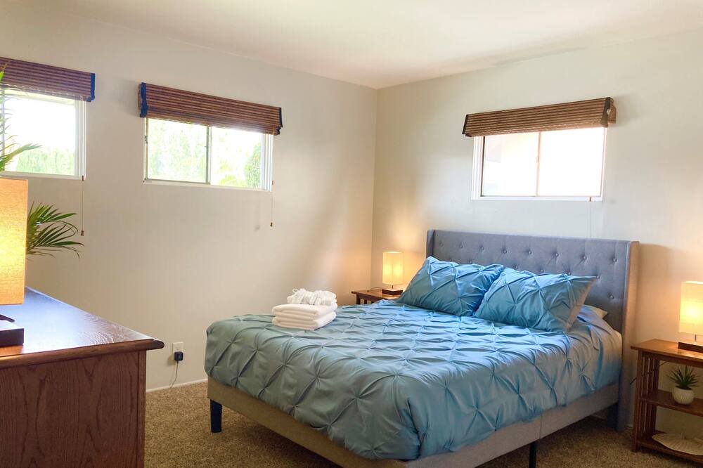 Photo of Bedroom in Los Altos