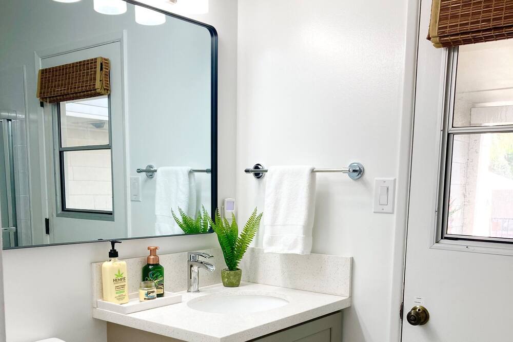 Photo of Bathroom in Los Altos