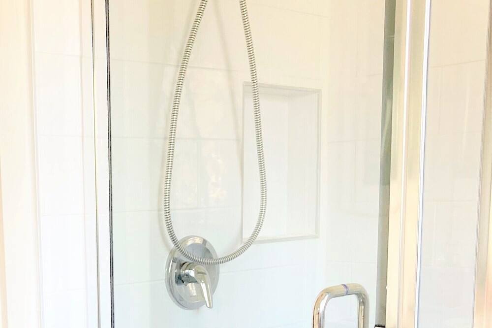 Photo of Bathroom in Los Altos