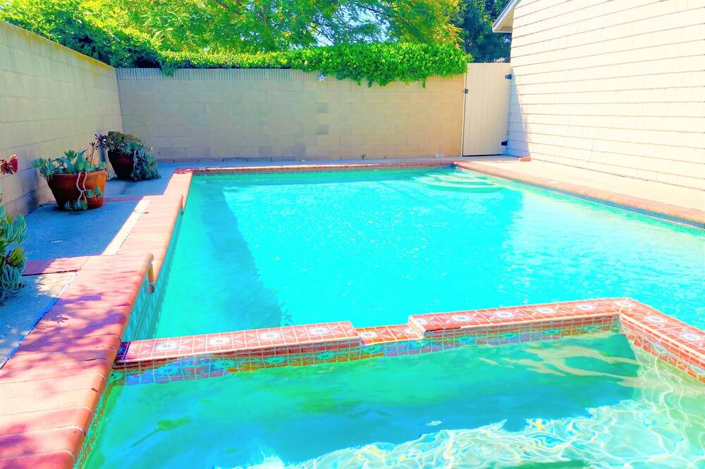 Photo of Outdoor in Los Altos