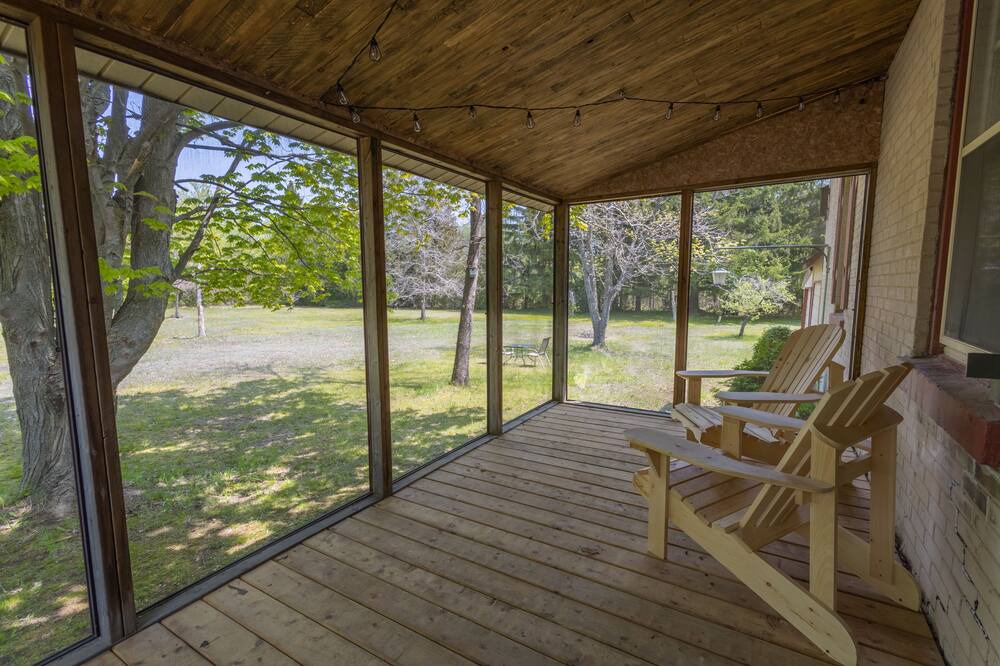 Photo of Patio Balcony in South Bruce Peninsula
