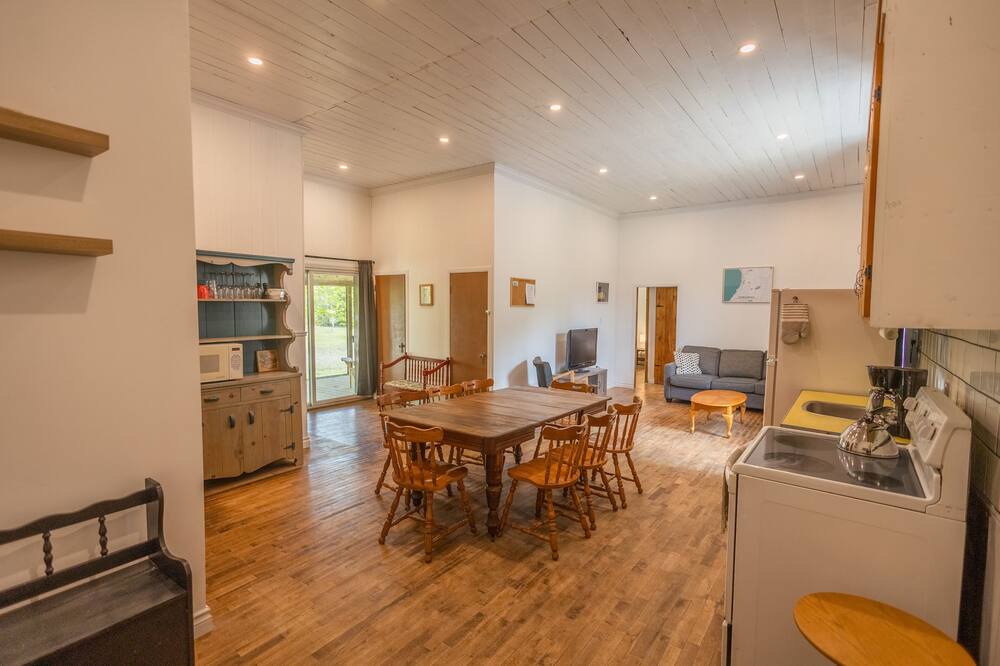 Photo of Kitchen in South Bruce Peninsula