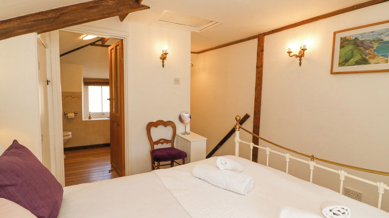 Photo of Others in West Compton