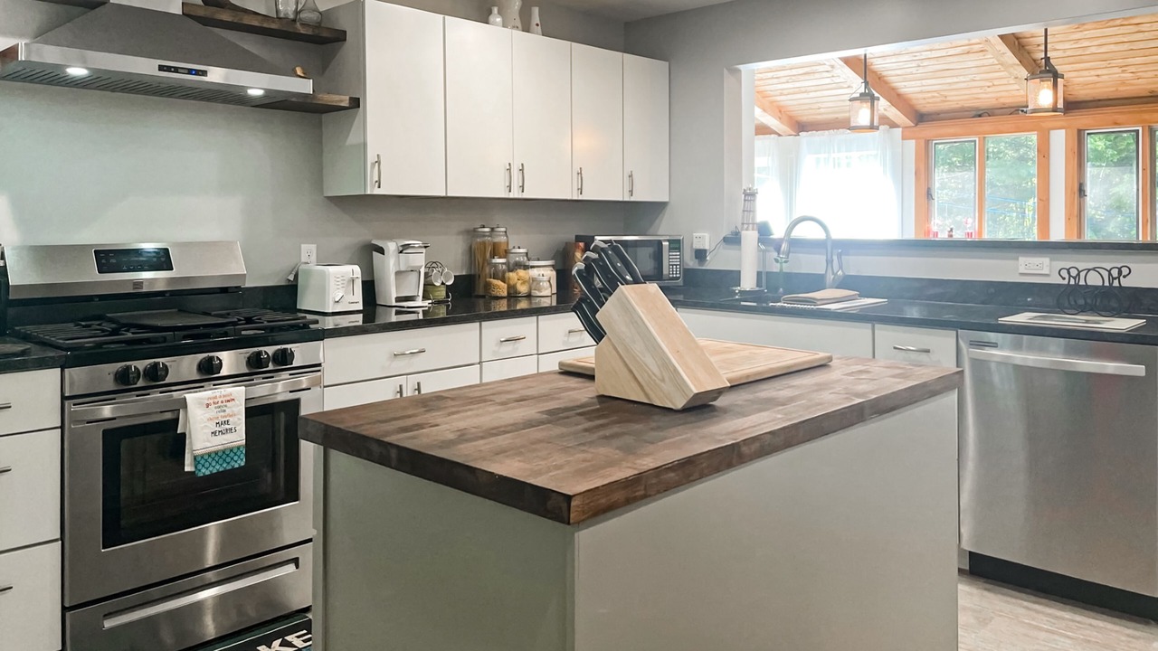 Photo of Kitchen in Mariaville