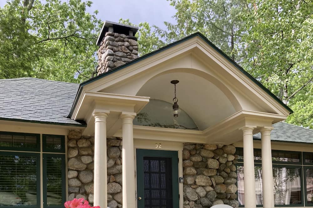 Photo of Outdoor in Center Harbor