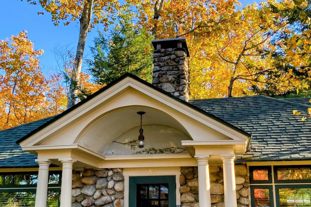 Photo of Outdoor in Center Harbor