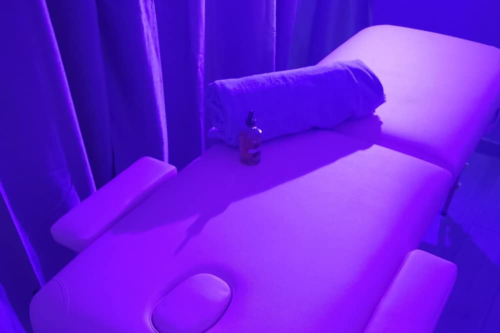 Photo of Others in Lynde