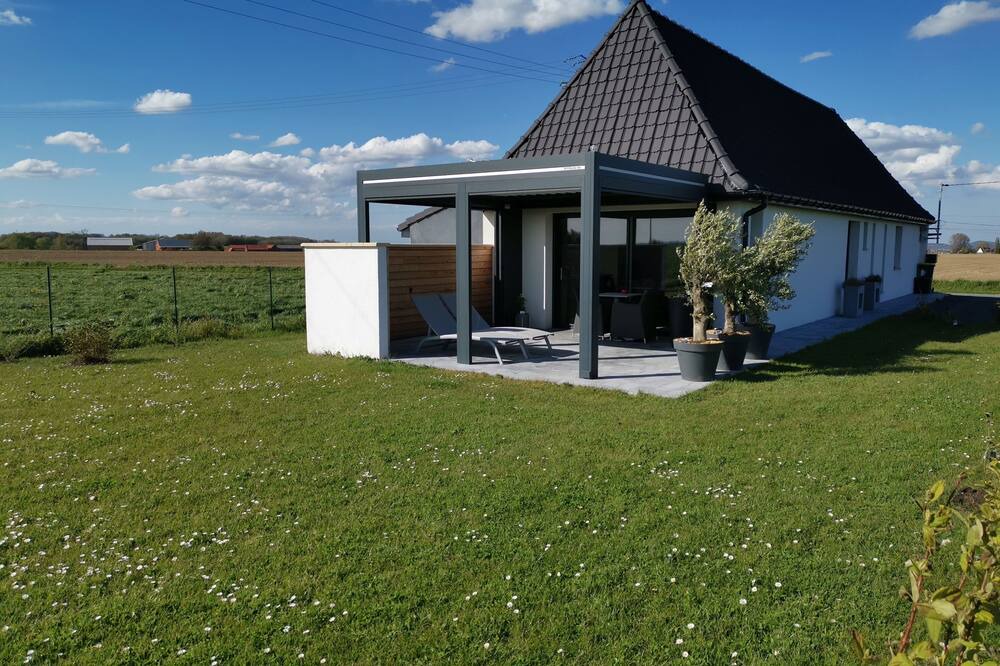 Photo of Outdoor in Lynde