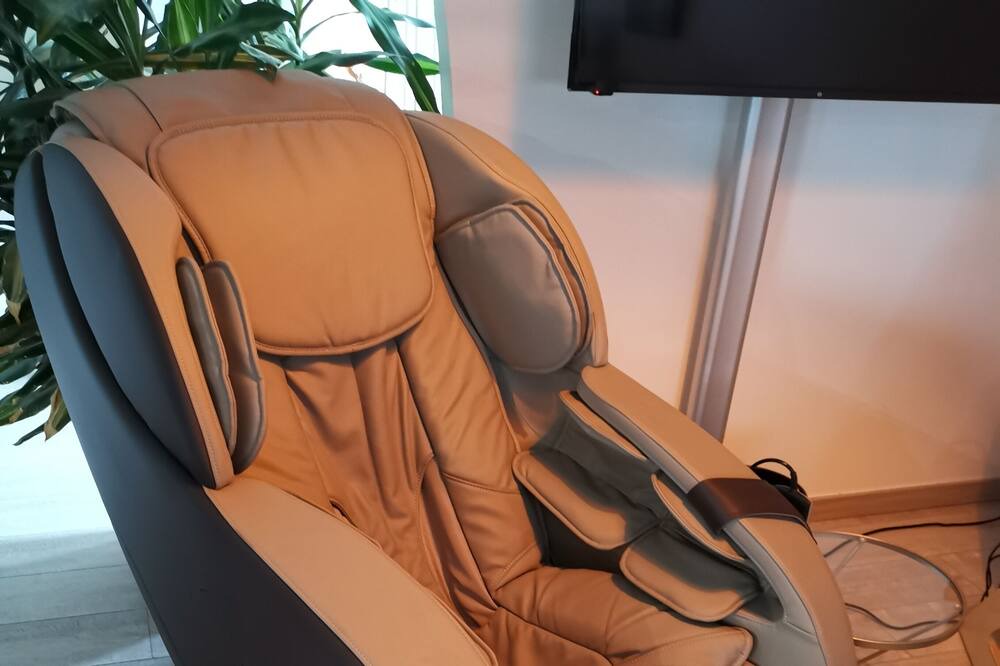 Photo of Others in Lynde