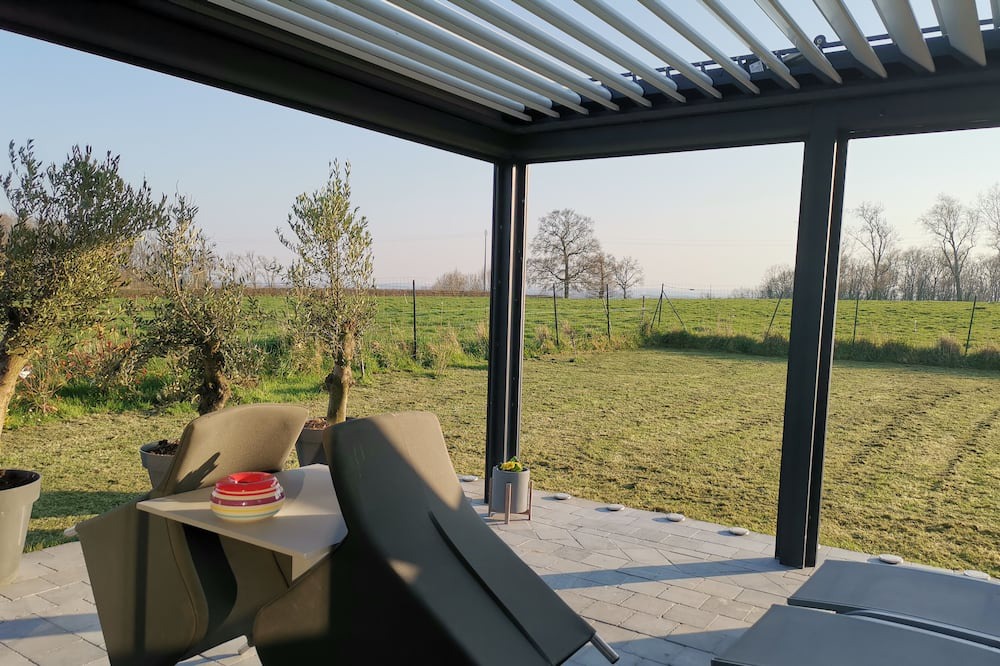 Photo of Outdoor in Lynde