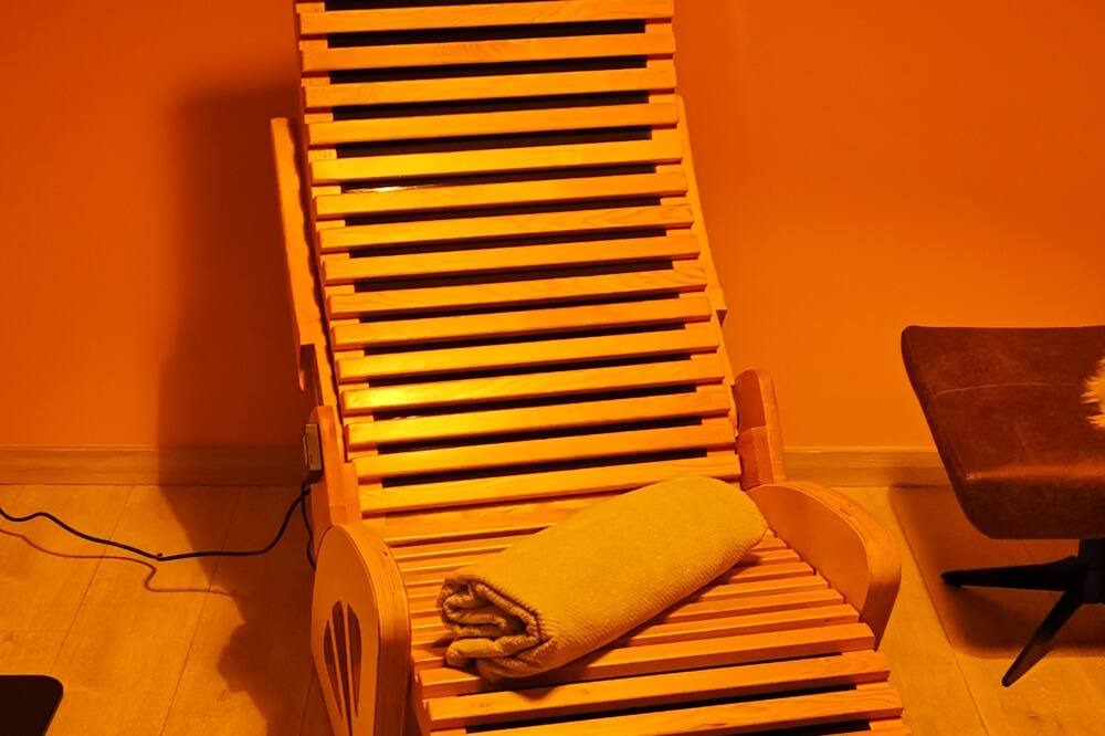 Photo of Others in Lynde