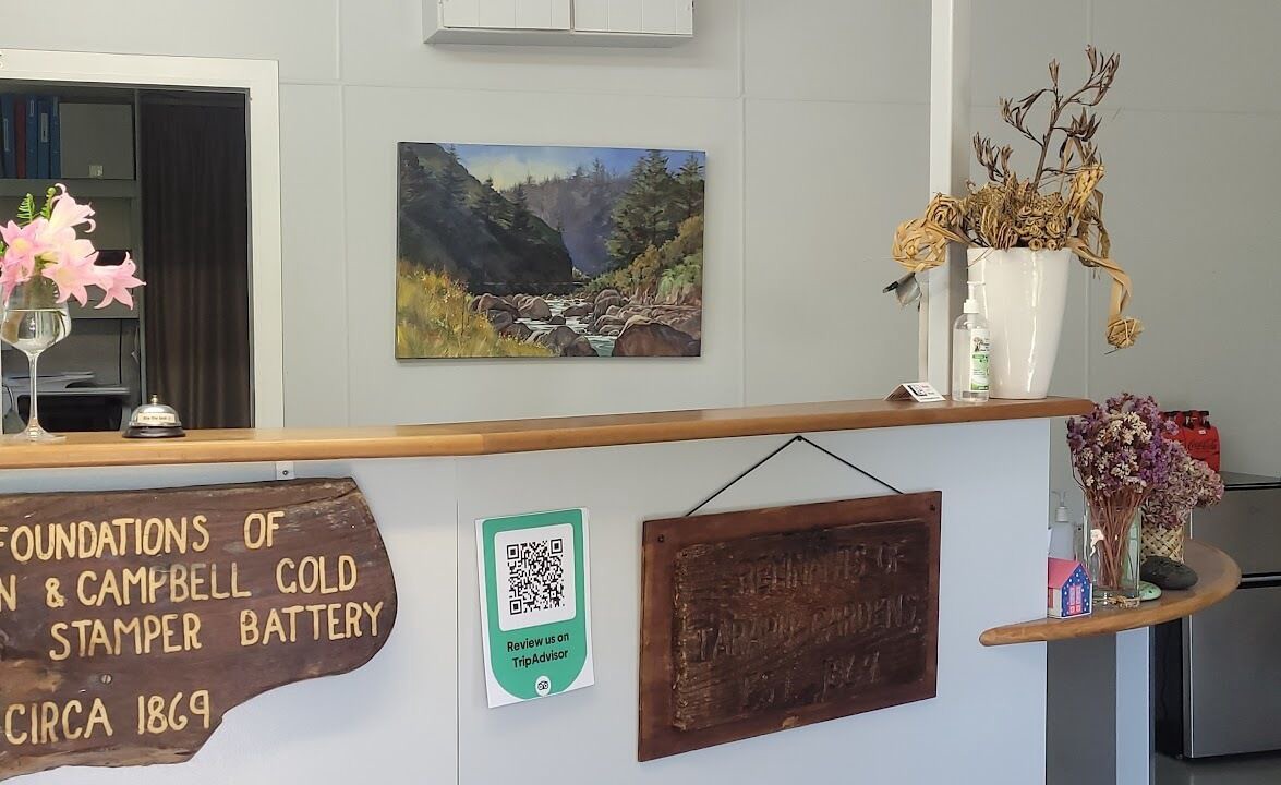 Photo of Others in Thames