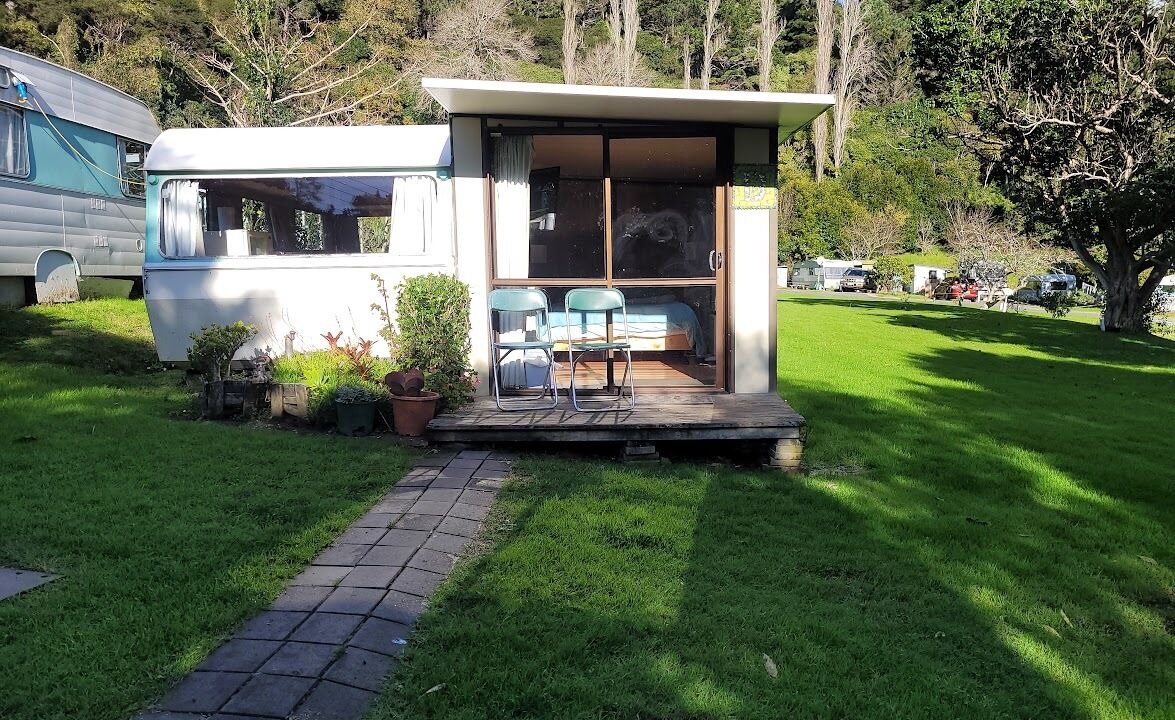 Photo of Others in Thames