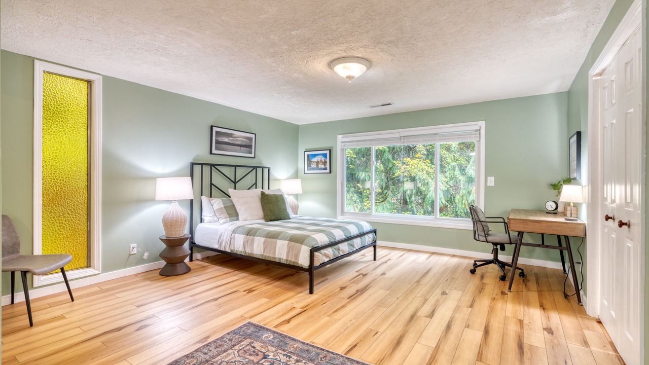 Photo of Others in Zigzag