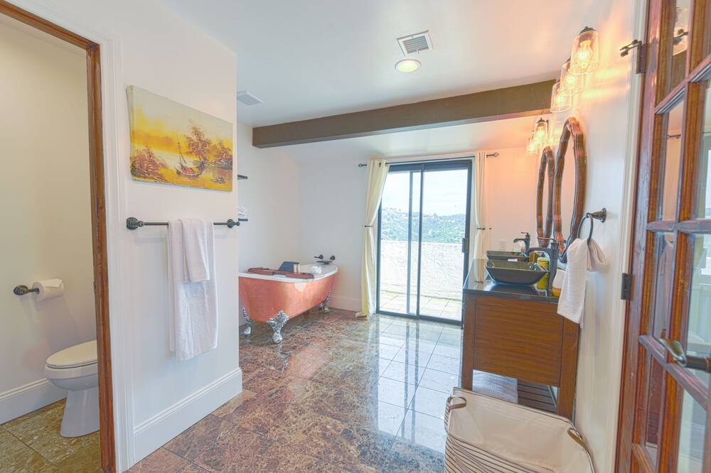 Photo of Bathroom in Fallbrook