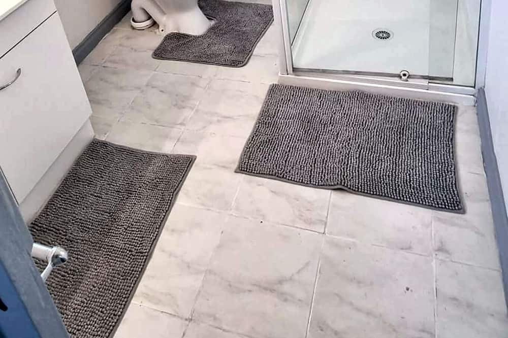 Photo of Bathroom in Buangor