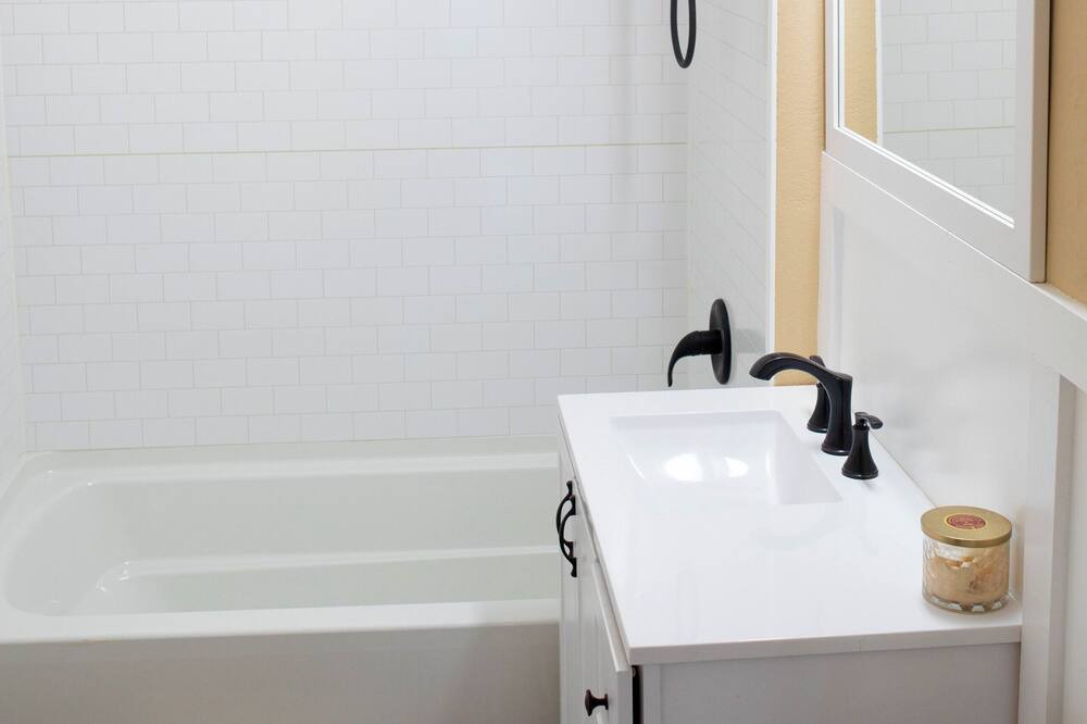 Photo of Bathroom in Brady