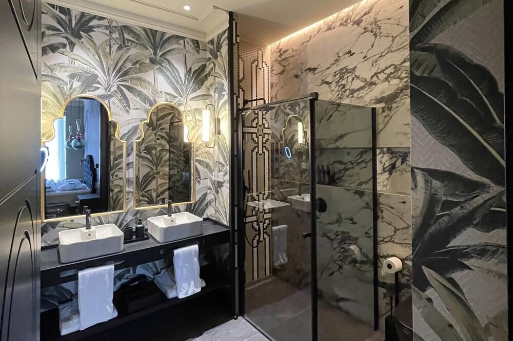 Photo of Bathroom in Abando