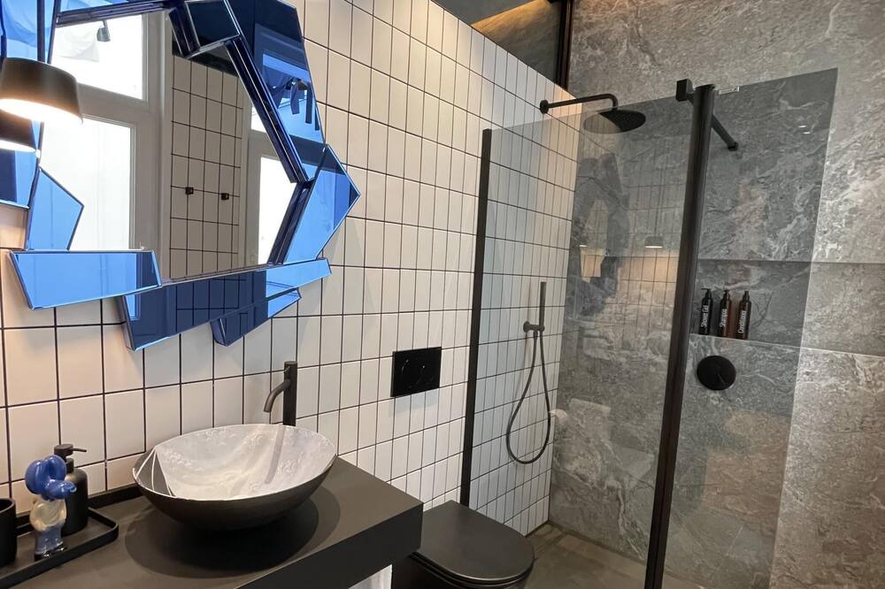 Photo of Bathroom in Abando