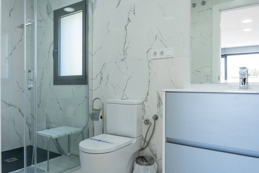Photo of Bathroom in Masnou