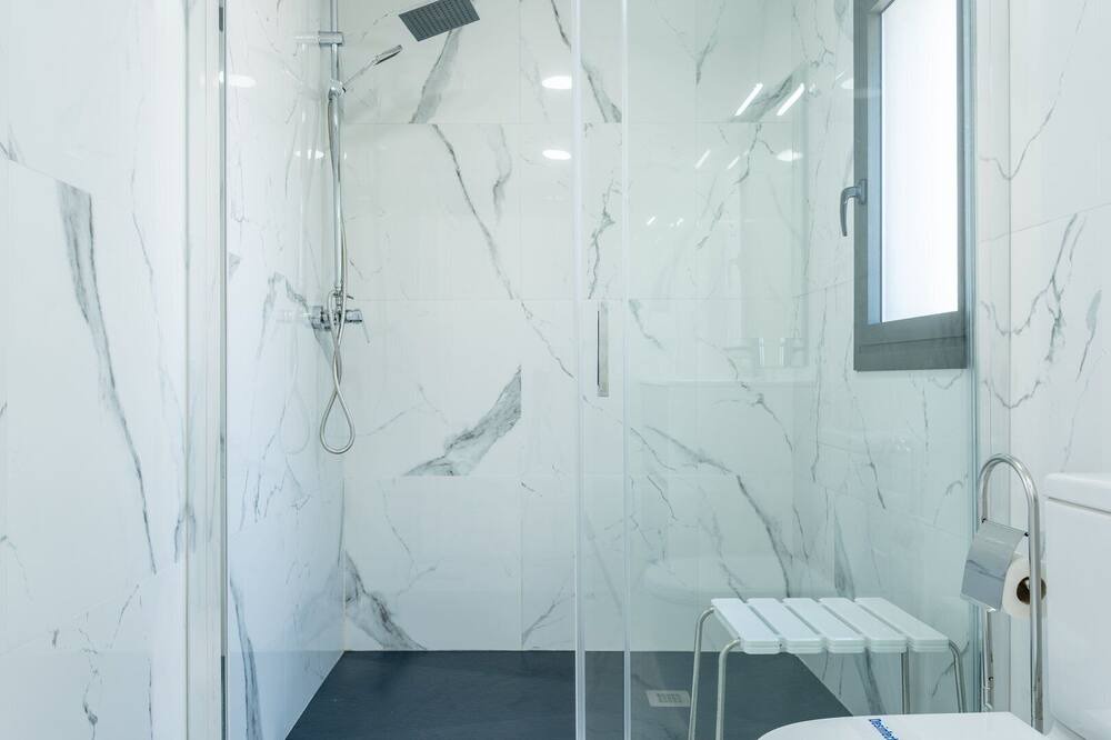 Photo of Bathroom in Masnou