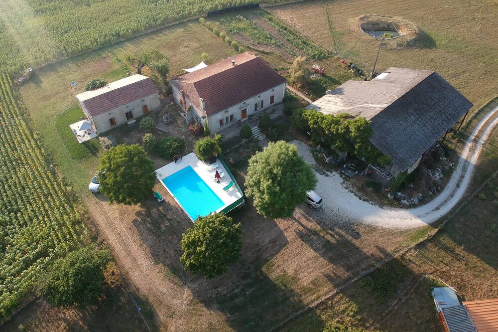 Photo of Outdoor in Segalas