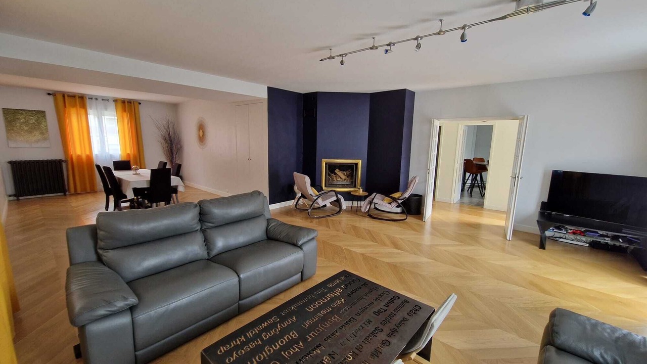 Photo of Livingroom in Clamart