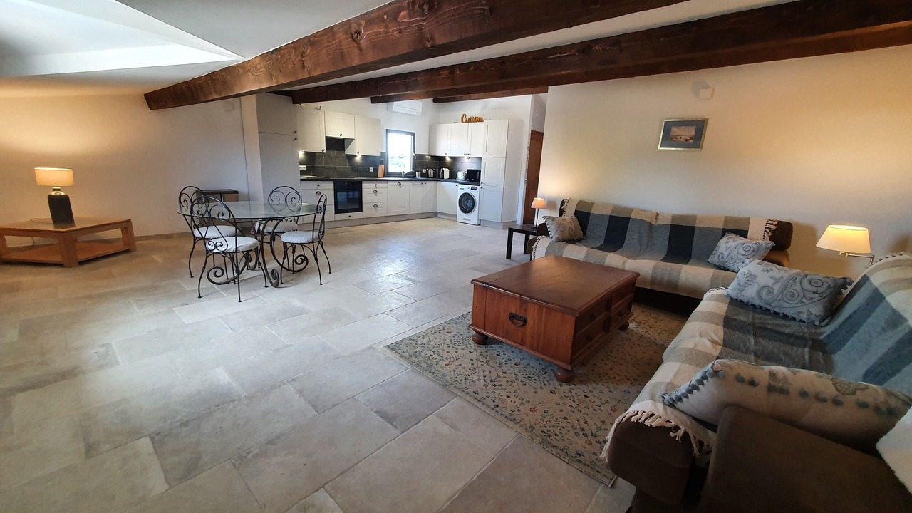 Photo of Livingroom in Magalas