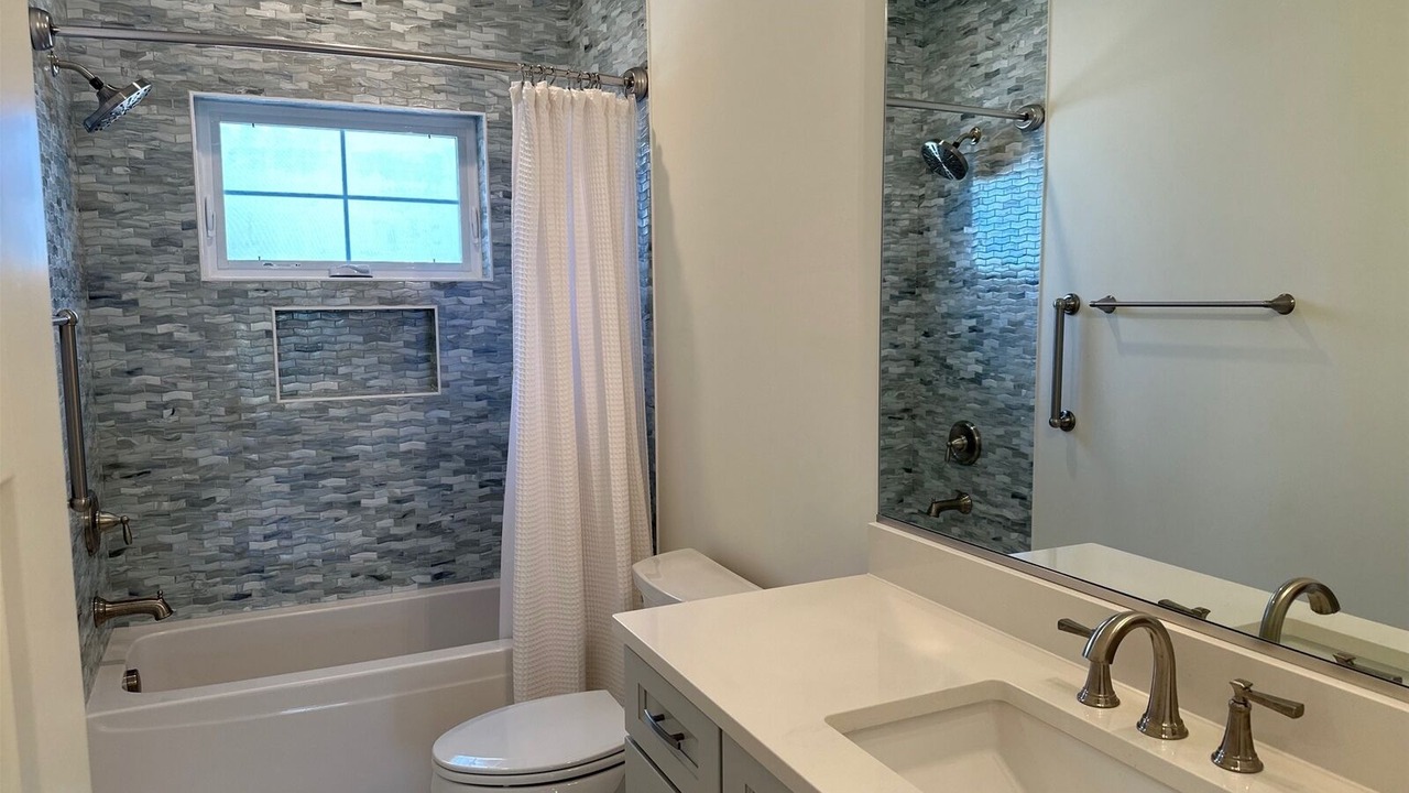 Photo of Bathroom in Broadkill Beach