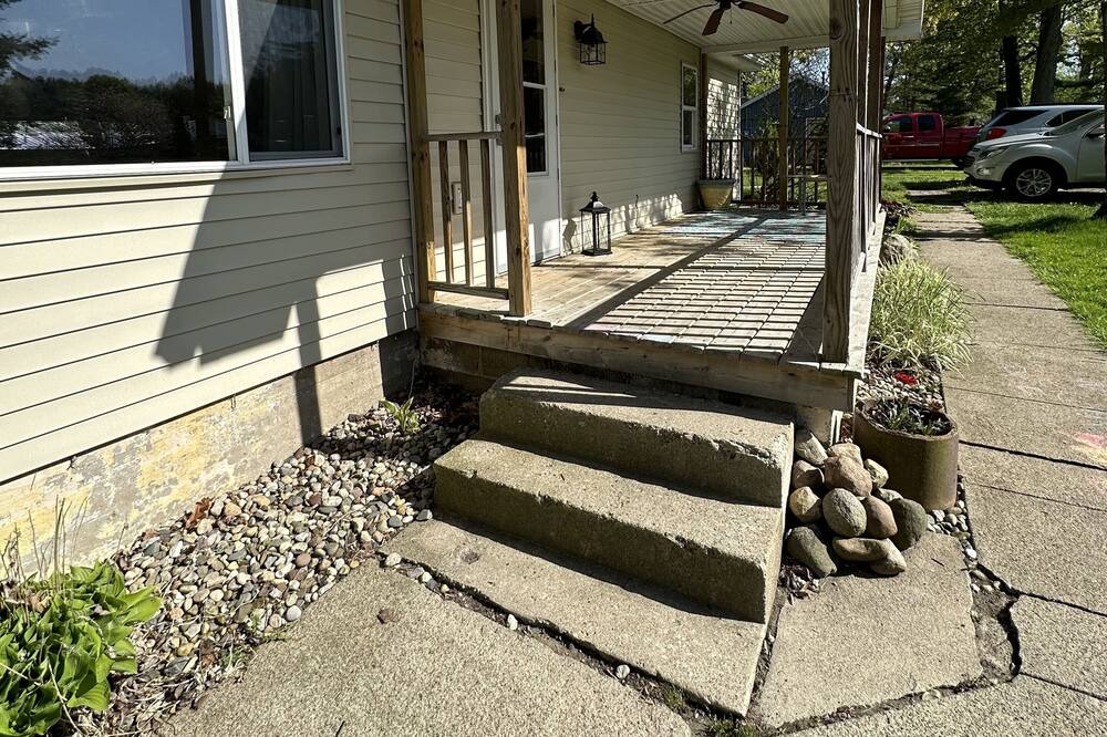 Photo of Outdoor in Wolcottville