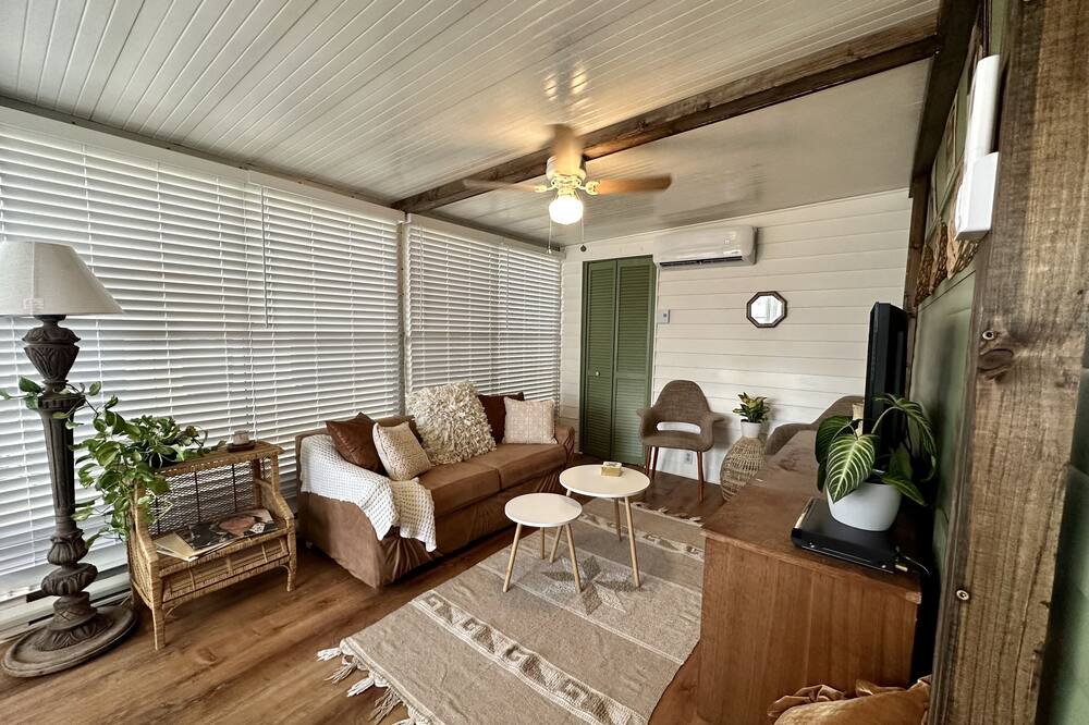 Photo of Livingroom in Arcadia