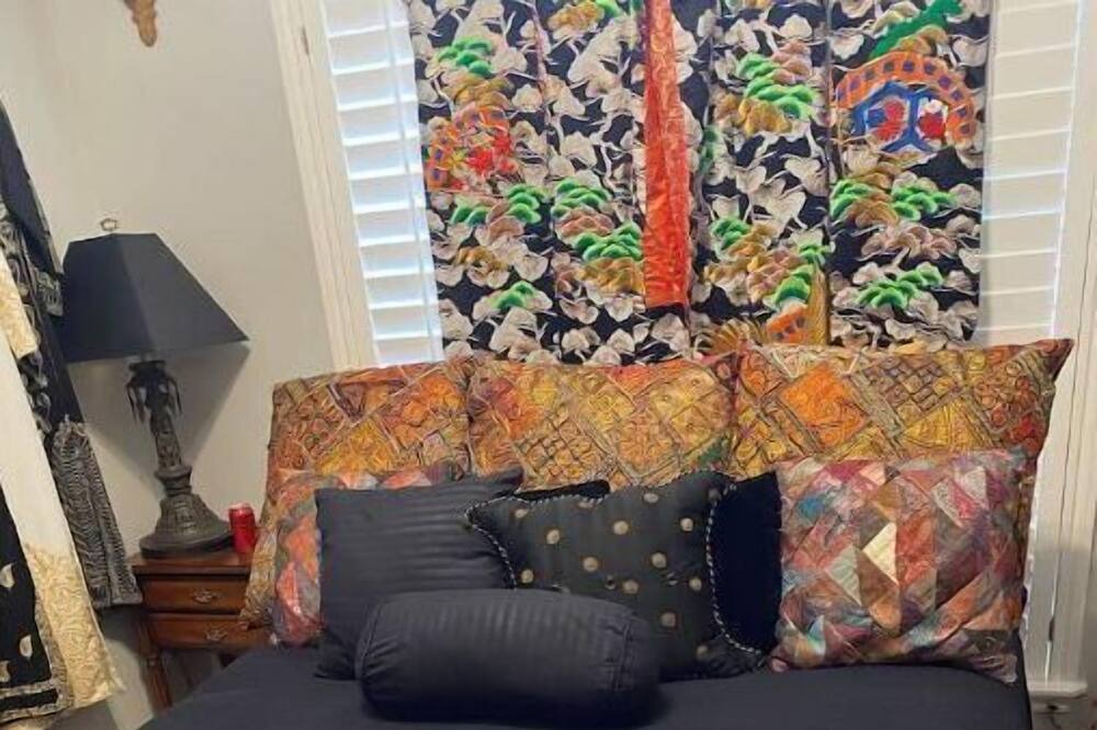 Photo of Bedroom in Pebble Creek
