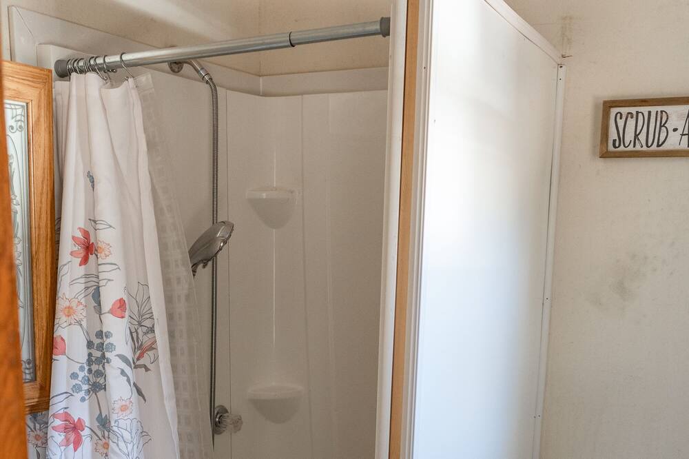 Photo of Bathroom in Hiawatha