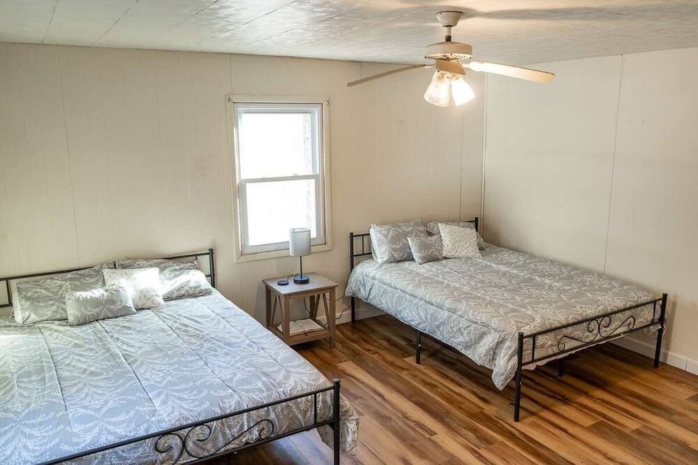 Photo of Bedroom in Hiawatha