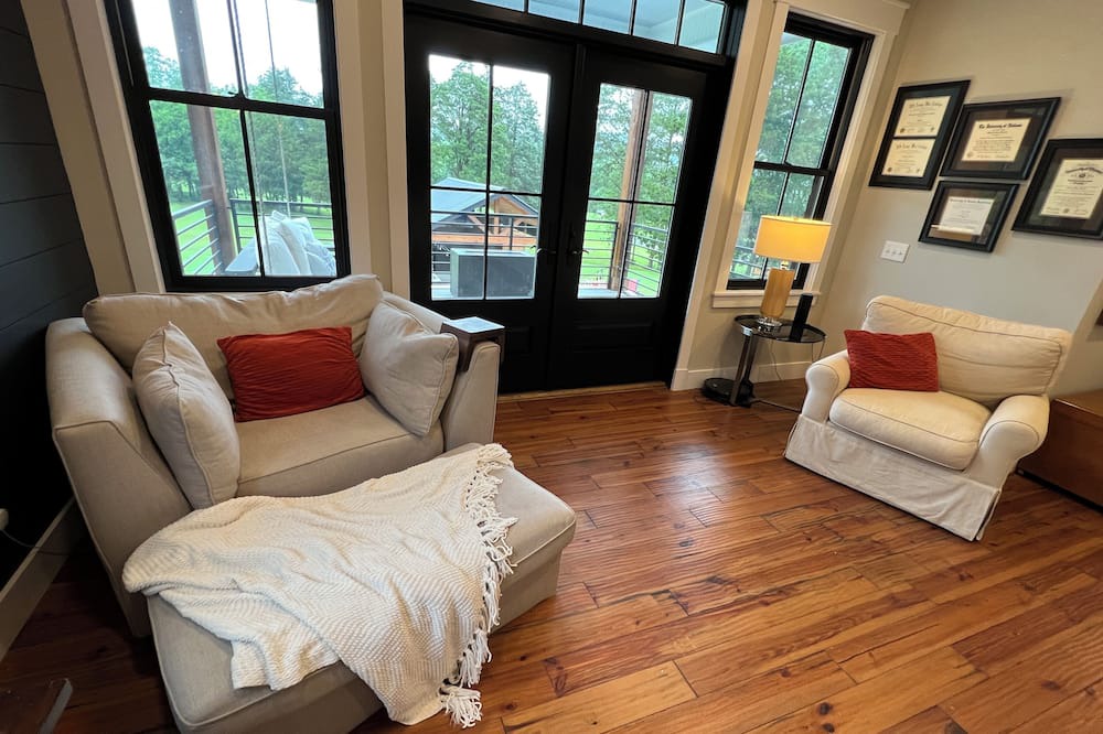 Photo of Livingroom in Fackler