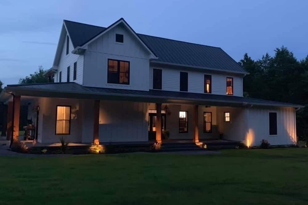 Photo of Outdoor in Fackler