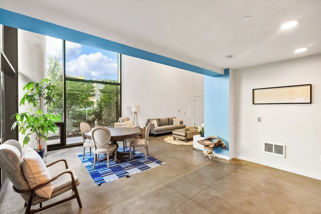 Photo of Bedroom in Downtown