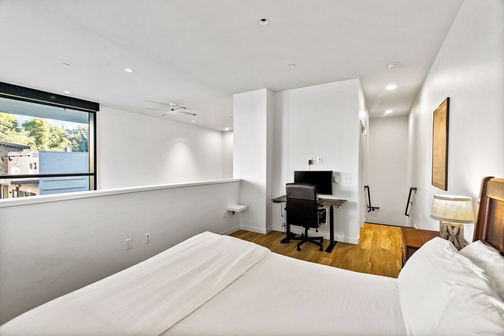 Photo of Others in Downtown