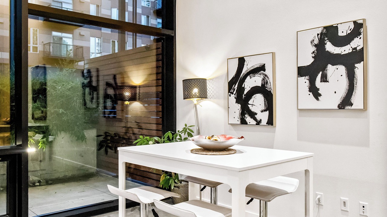 Photo of Bedroom in Downtown