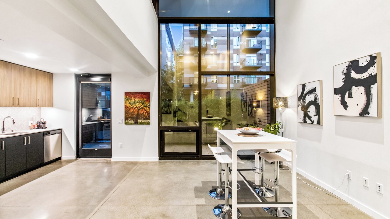 Photo of Bedroom in Downtown