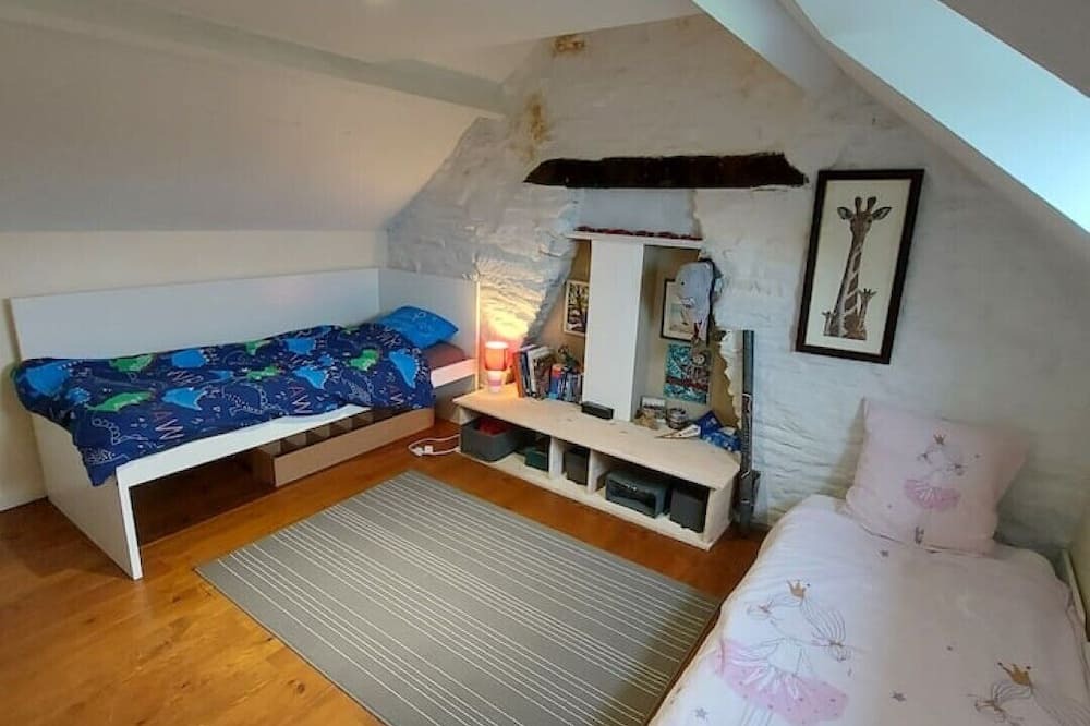 Photo of Bedroom in Les Loges-Marchis